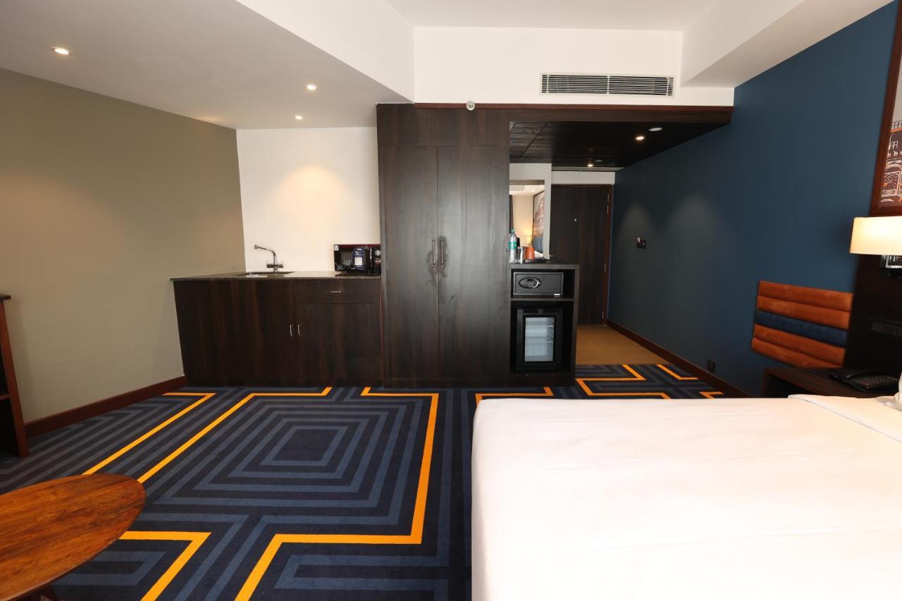 Holiday Inn Express & Suites Jaipur Gopalpura エクステリア 写真