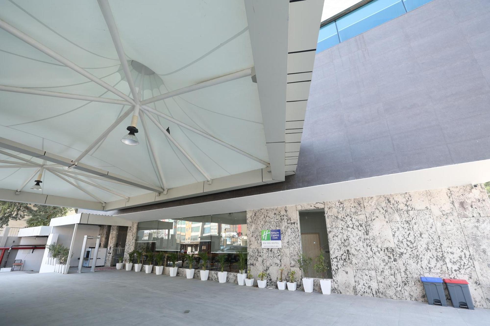 Holiday Inn Express & Suites Jaipur Gopalpura エクステリア 写真