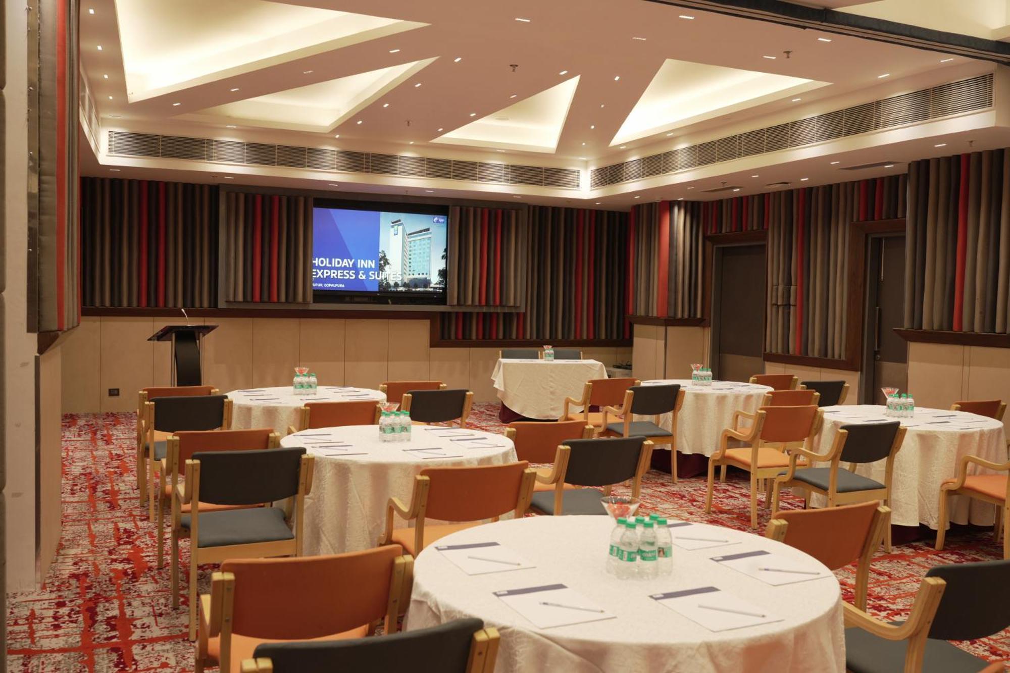 Holiday Inn Express & Suites Jaipur Gopalpura エクステリア 写真